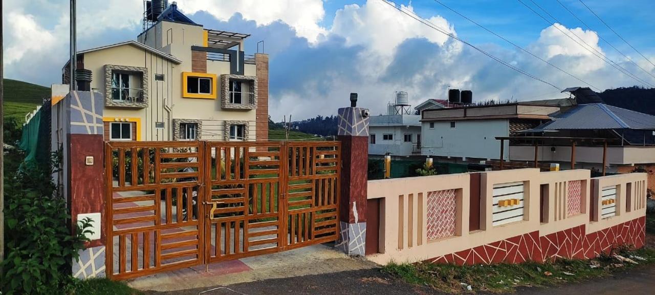 Bed and Breakfast Rose Garden Enclave For Families & Executives Ooty Esterno foto