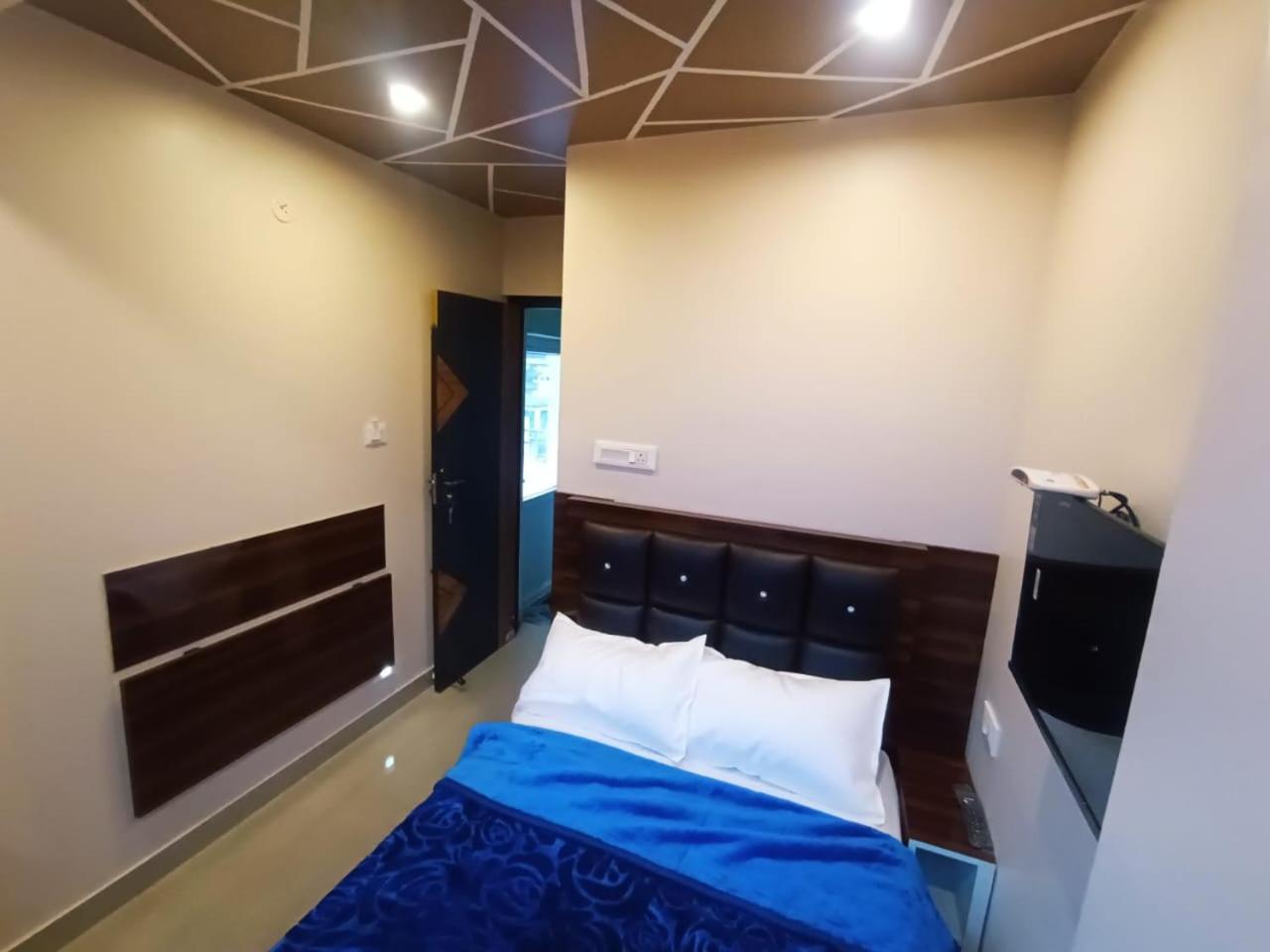 Bed and Breakfast Rose Garden Enclave For Families & Executives Ooty Esterno foto