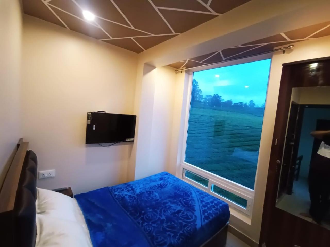 Bed and Breakfast Rose Garden Enclave For Families & Executives Ooty Esterno foto