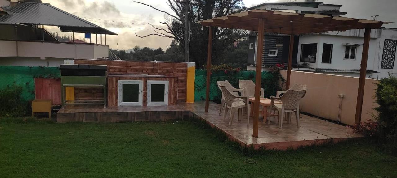 Bed and Breakfast Rose Garden Enclave For Families & Executives Ooty Esterno foto